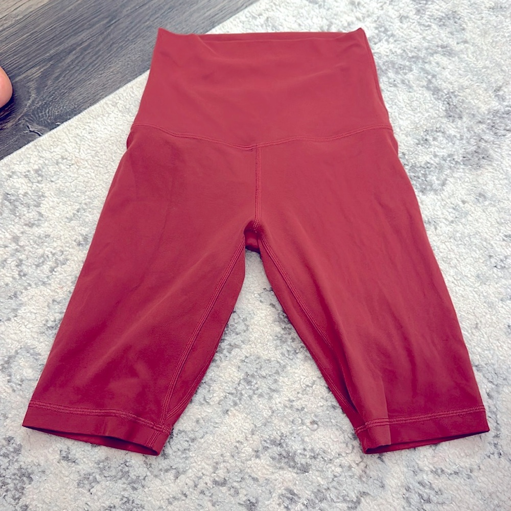 Lululemon align biker shorts in dark pink size 4
